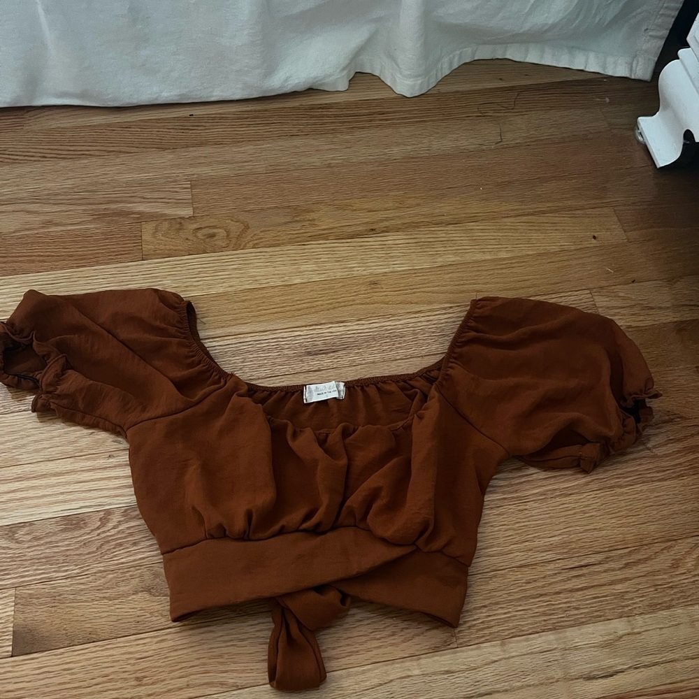 Altar'd State Rust Puff Sleeve Blouse